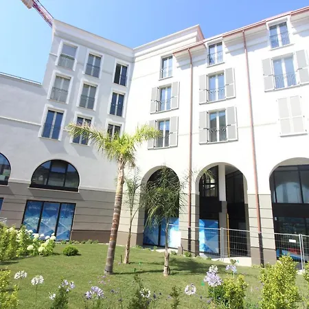 H2O Apartment Imperia Exterior photo