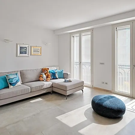 H2O Apartment Imperia Exterior photo